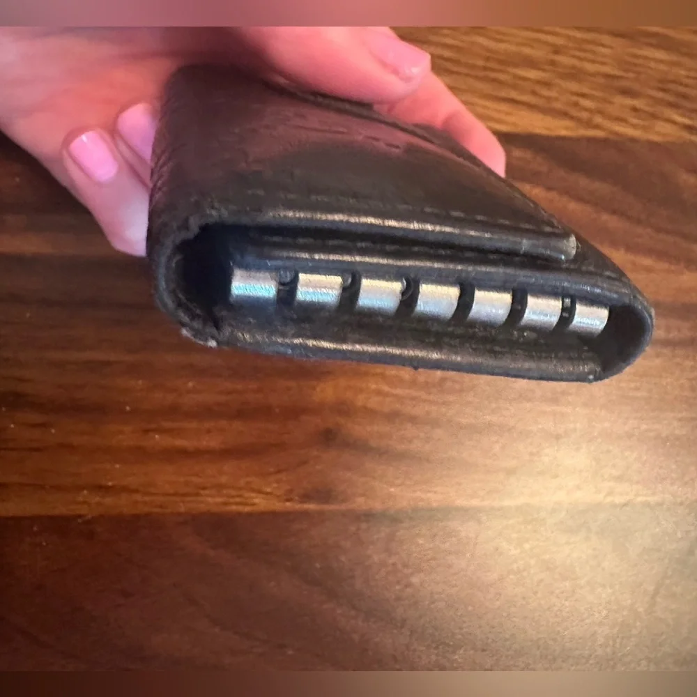 GUCCI Britt Guccissima Leather Key Case Black